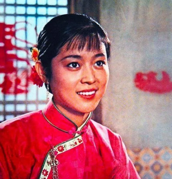 倪萍：如果有下輩子，我既不要爹孃，也不要孩子，更不要家庭