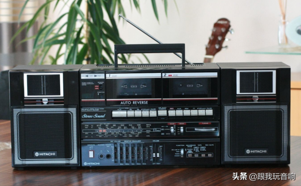 日立 Hitachi TRK-W550E 雙卡收錄機立體聲音響 日立 Hitachi TRK-W550E 雙卡收錄機立體聲音響