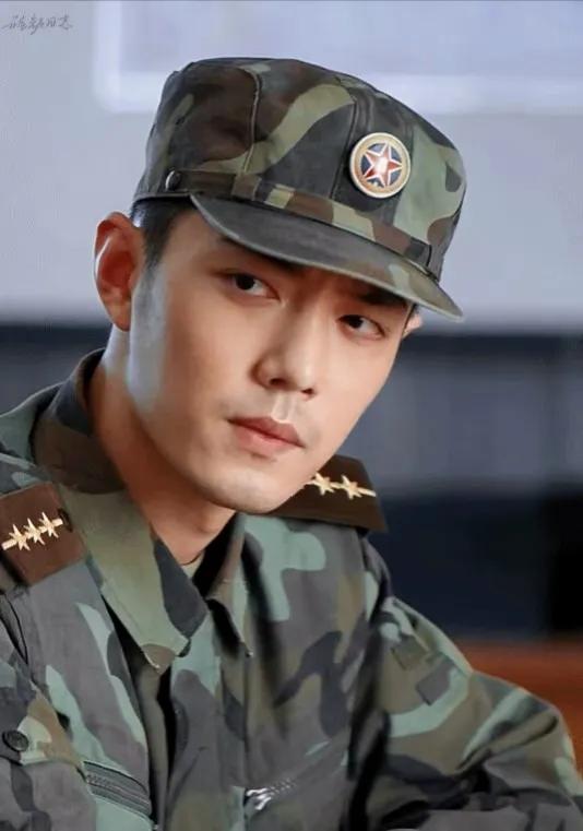 #春晚想看到的歐巴之一就是#楊洋#肖戰