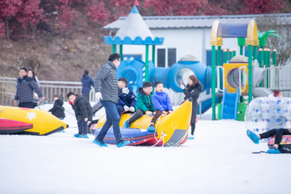 寒假來襲，“神獸”出籠！曾家山帶娃玩雪攻略來啦~