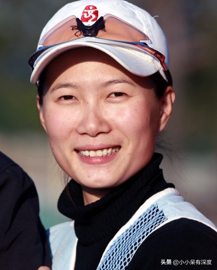 射擊冠軍張山的異國戀，相差11歲也擋不住愛情，洋老公為愛住中國