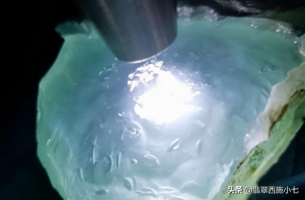 小七翡翠乾貨分享：4類可賭性強、可靠程度高的翡翠原石