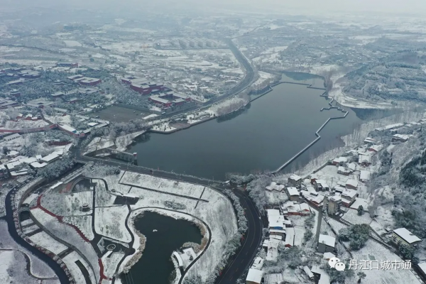 2022年春季丹江口最美雪景，你知道是哪裡嗎？