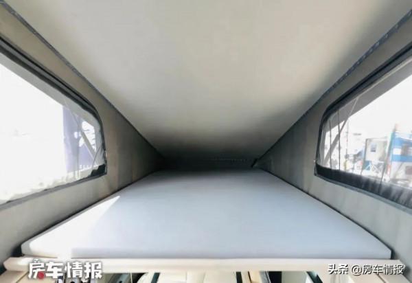 40多萬的賓士房車，商務居住可兩用，車頂設計風靡全球滿足4口住