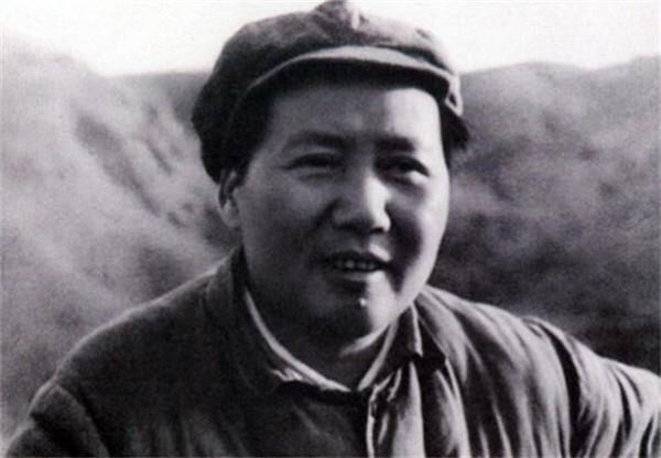 毛主席一生的24個經典預言，美國始終沒有停止和平演變中國的野心