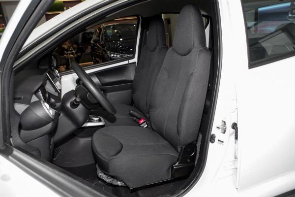 6萬多就能開走，續航305km，比亞迪e1如何？