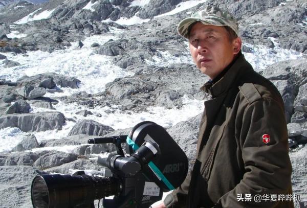 因一張報紙狂賺50萬,被傳惹怒央視遭驅逐,劉儀偉經歷了什麼? 因一張報紙狂賺50萬,被傳惹怒央視遭驅逐,劉儀偉經歷了什麼?