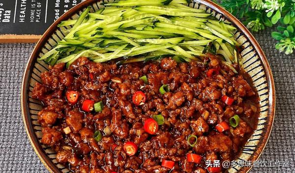 炸醬麵不會做？大廚教你10種家常炸醬麵的做法，香味濃郁越吃越香