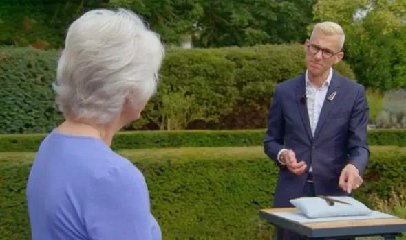 2004年她繼承了前夫的一支鋼筆，17年後價格漲到38萬