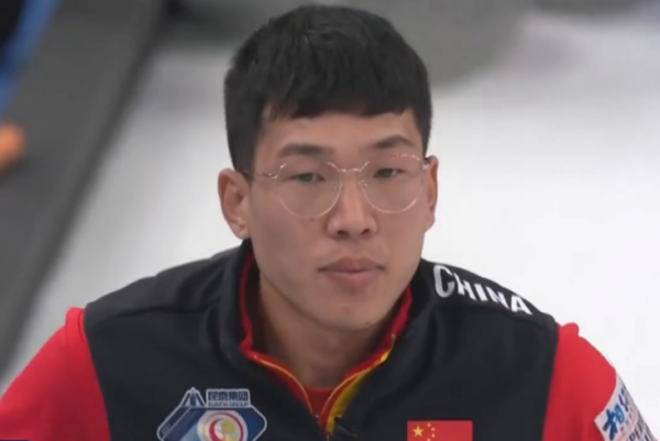 中國體育巨大喜訊：致勝一壺，世錦賽冠軍目標達成！人民日報祝賀