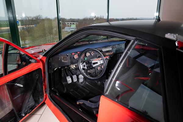 後驅傳奇 1980款藍旗亞Rally SE037原型車