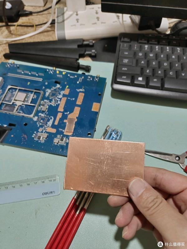 解決r7000路散熱:路由器散熱老不好,多半是廢了? 解決r7000路散熱:路由器散熱老不好,多半是廢了?