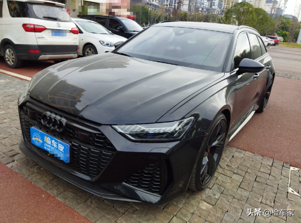 這輛奧迪&OpenCurlyDoubleQuote;瓦罐&rdquo;落地160萬，保時捷車主見了也眼紅，買家：爽