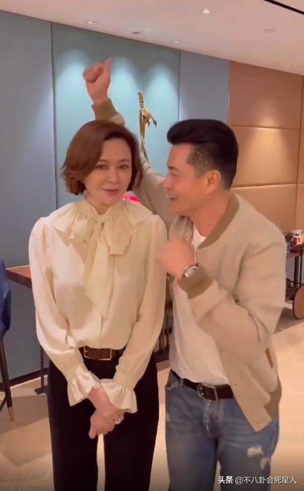 臉越來越僵的女星們，關之琳撞臉蔡明，林志玲閆妮也逃不過