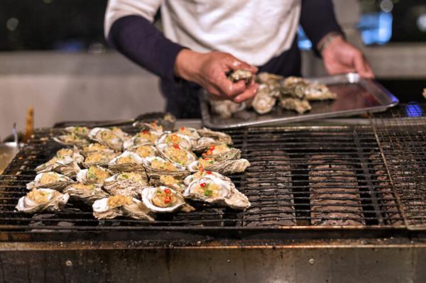 吃得少活得久，限制飲食可長壽？權威研究：晚上餓肚子或可延壽