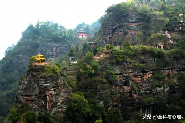 媲美318的爆火穿越路線,遊走在仙境般的皖南秋色之中 媲美318的爆火穿越路線,遊走在仙境般的皖南秋色之中