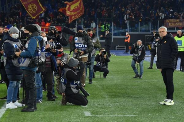 穆里尼奧的底牌，兩位前波爾圖隊長來投，羅馬中場最需要組織核心