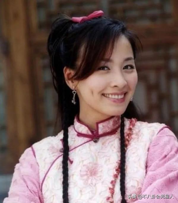 口碑一落千丈的7位中老年明星，商演直播拍爛劇，都離不開&OpenCurlyDoubleQuote;錢&rdquo;