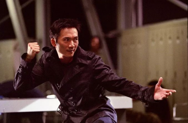 鄒兆龍因演了一部戲，躺著就能收一輩子錢，去世後子孫也能繼續收