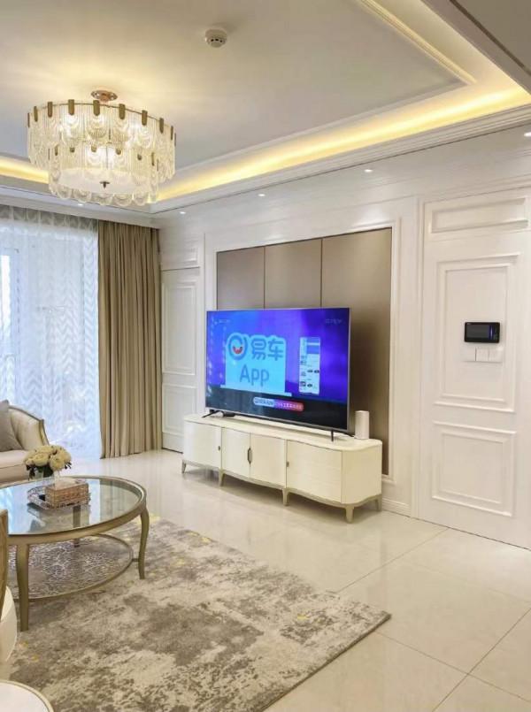 發現一對90後夫婦家的裝修，那叫一個高階，拍照給大家看看