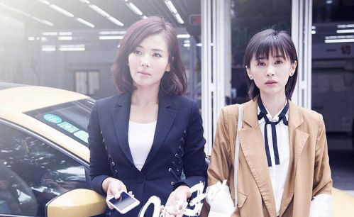 人前體面，人後畸形，這5位瘦成紙片人的明星，比你想象的誇張