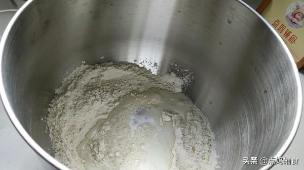 無糖無鹽寶寶版吐司，1歲以下也能吃