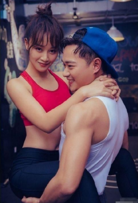 曹駿：16歲火遍全國，30歲無人問津，“老實人”混不了娛樂圈嗎？