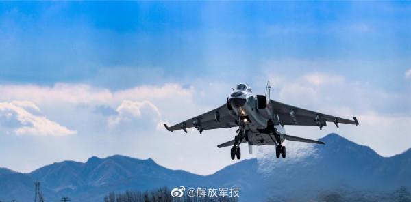 超養眼！戰機訓練美圖來了