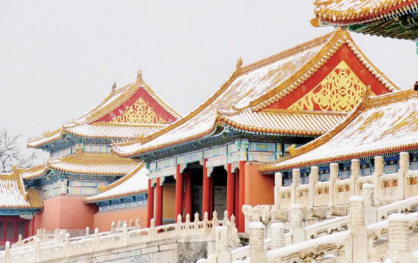 1420年的那個冬天，姍姍來遲的紫禁城揭開了面紗