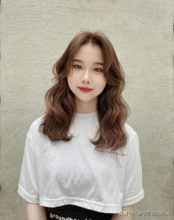 秋冬“燙全頭”你就洋氣了 秋冬“燙全頭”你就洋氣了