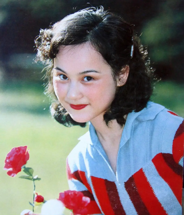 80年代當紅女星朱碧雲,巔峰時隱退遠走美國,如今過得怎麼樣了? 80年代當紅女星朱碧雲,巔峰時隱退遠走美國,如今過得怎麼樣了?