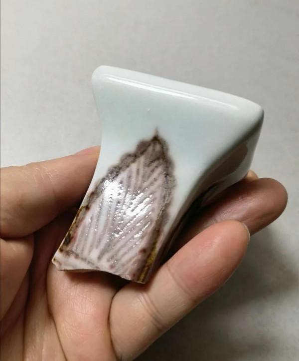 發兩張明早期釉裡紅瓷片標本圖片,想學就請你仔細瞅瞅 發兩張明早期釉裡紅瓷片標本圖片,想學就請你仔細瞅瞅