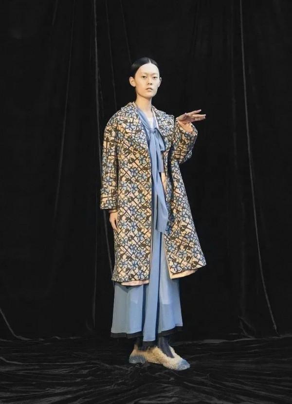 蛤?宋祖兒已經穿上毛毛靴了? 蛤?宋祖兒已經穿上毛毛靴了?