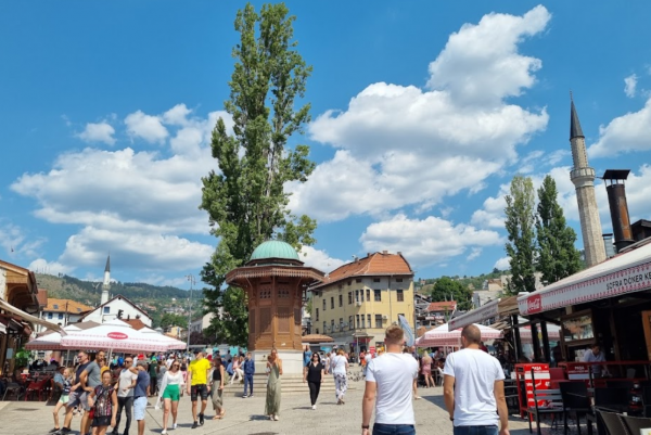 羅馬尼亞異國婚姻生活2014（13）踩線第六天波黑薩拉熱窩