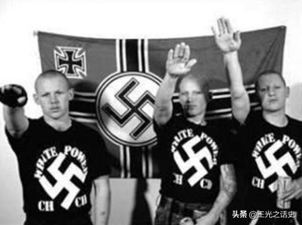 襲擊外國人、毆打警察,俄羅斯“納粹”為什麼無法無天? 襲擊外國人、毆打警察,俄羅斯“納粹”為什麼無法無天?