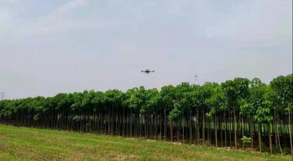 無人機飛防,新農人的新戰場 無人機飛防,新農人的新戰場