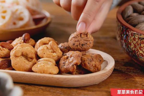 有什麼事，年後再說！冷門小眾年貨專題，一次安排7種