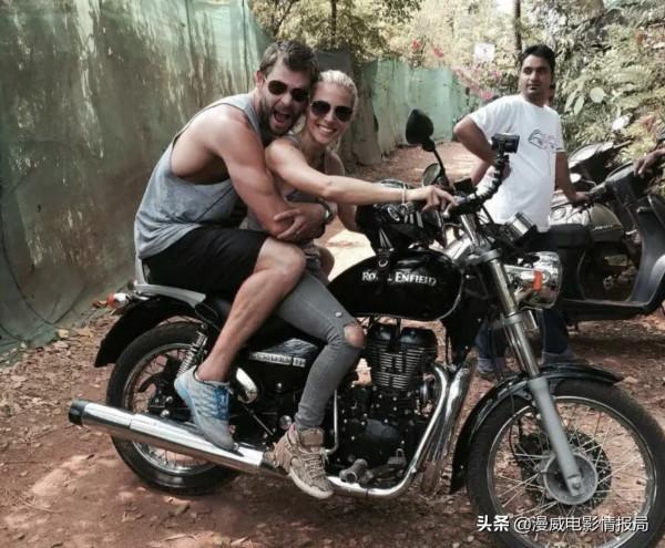 原來很多人都不知道《速度與激情》裡的她,就是漫威雷神的妻子 原來很多人都不知道《速度與激情》裡的她,就是漫威雷神的妻子