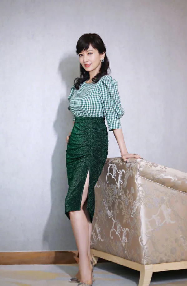 趙雅芝：優雅美麗嫵媚動人高畫質寫真集（1）後幾張是上海灘中美圖