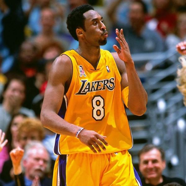 06年韋德季後賽轟654分，放眼21世紀排第7，他前面6位大神是誰？