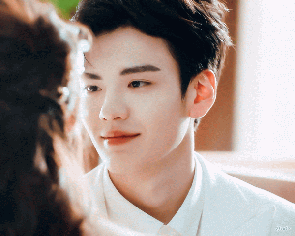 網劇《墨白》官宣開機，張雪迎首搭畢雯珺，演繹跨次元甜寵劇