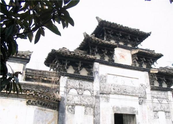 丈夫剛走不久,大伯哥就將她關進小屋50年,如今該小屋成名勝古蹟 丈夫剛走不久,大伯哥就將她關進小屋50年,如今該小屋成名勝古蹟