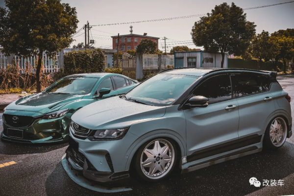 全車CDM姿態改裝的吉利繽越,從上班玩到自己開店才算畢業 全車CDM姿態改裝的吉利繽越,從上班玩到自己開店才算畢業