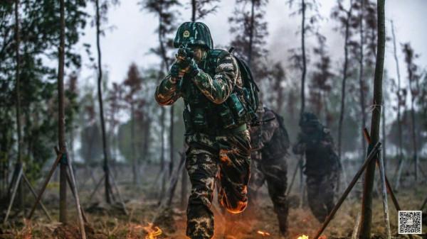 張張都是大片！直擊武警特戰隊員訓練現場