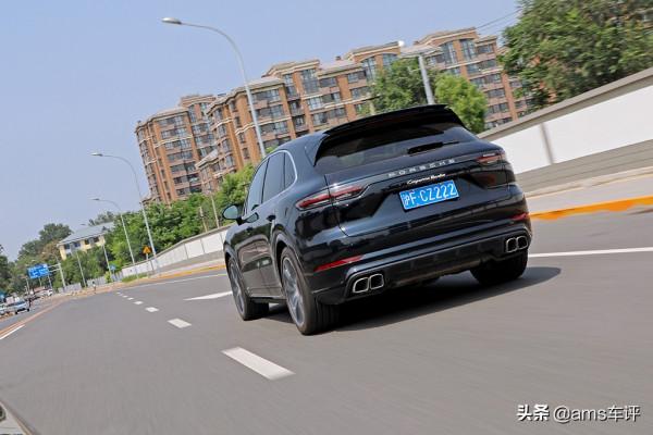 Turbo字尾的含義 試駕2022款保時捷Cayenne Turbo