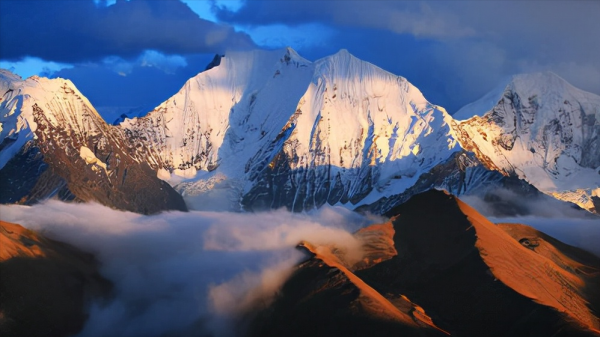 中國蜀山之王，比珠穆朗瑪峰更難攀登，到底是什麼原因呢？