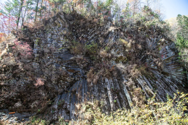 長白山旁望天鵝 - 那個殘破的火山口