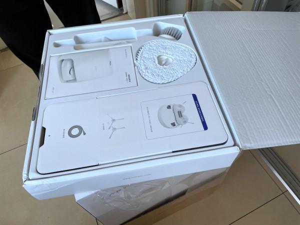 雲鯨J2掃地機到底值得買嗎？附全網詳細首拆