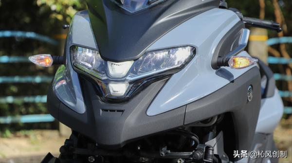 試駕雅馬哈YAMAHA Tricity300!超前部署安全性的三足巨獸 試駕雅馬哈YAMAHA Tricity300!超前部署安全性的三足巨獸