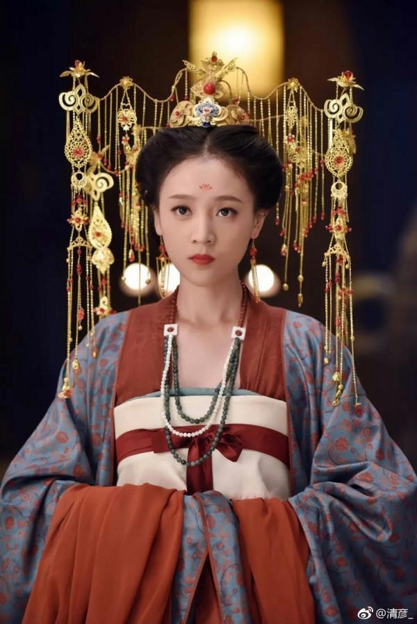 戲太少，卻也不妨礙她的美